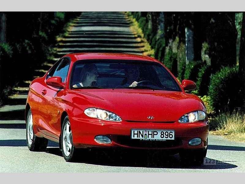 Facelift z roku 2006 ale dokázal pohřbít i tu poslední špetku „saabovosti“, kterou model 9-5 měl. Smutné, že tak nějak předznamenal úpadek celé automobilky.