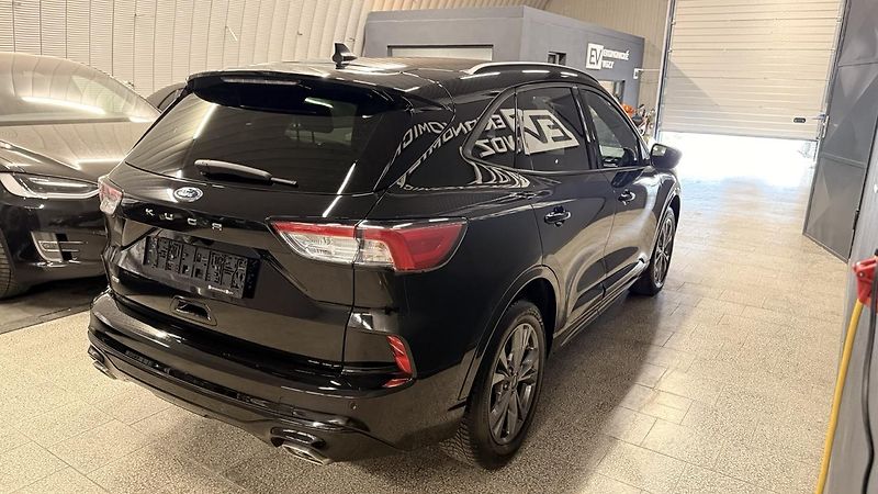 Ford Kuga (2023) 2.0TDCI ST LINE,4X4,AT - fotka 17 z 42