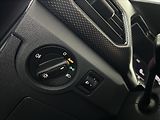Volkswagen T-Cross 1,0   TSI,LIFE,2.MAJITEL - náhled 11