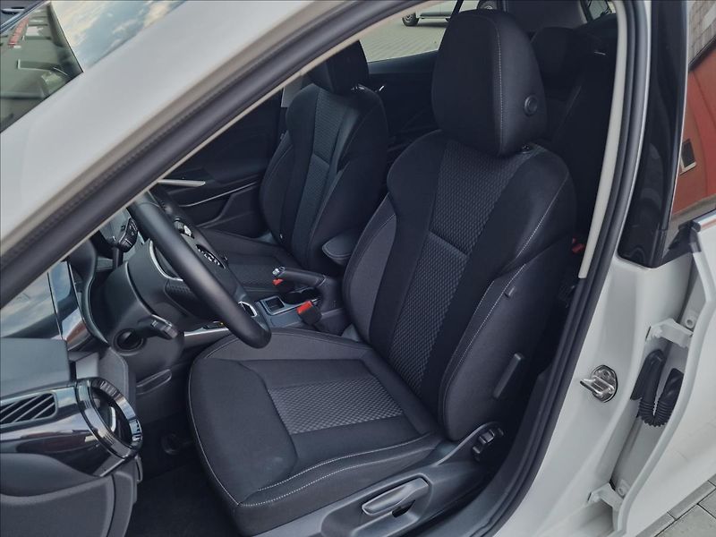 Škoda Fabia 1.0 TSI 81kw Style,ČR,1.Maj. - fotka 37 z 50