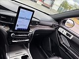 Ford Explorer 3,0 V6 PHEV Platinum AWD 7Míst - náhled 58