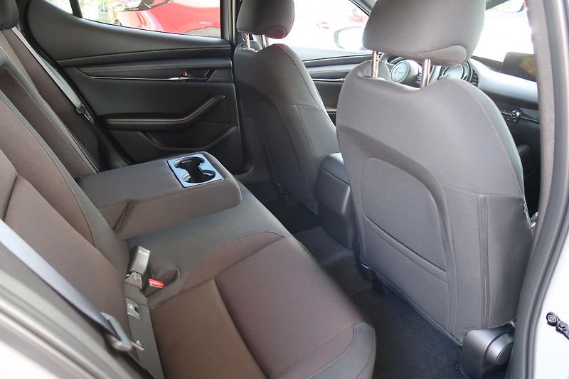 Mazda 3 (2026) HB 2,5G 140k Centre-Line,Style - fotka 16 z 24