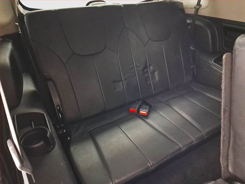 SsangYong Rexton (2005) 2.7 XDi, Automat, 7 míst - fotka 16 z 16