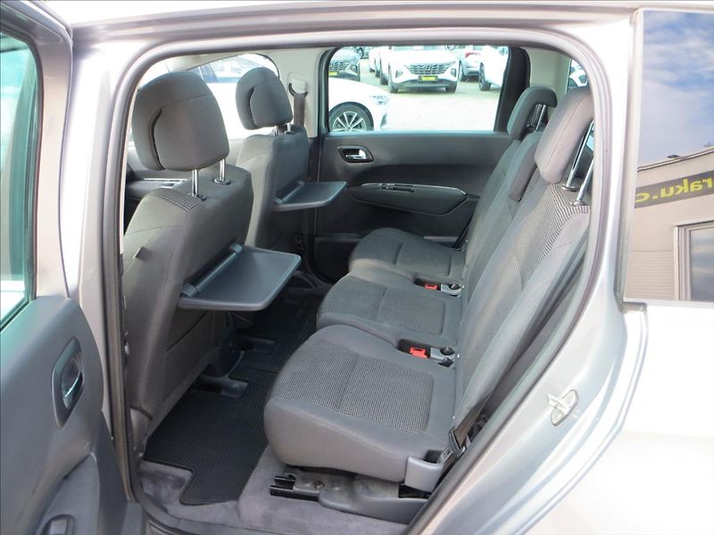 Peugeot 5008 1,6 Digi Klima, Panorama ČR - fotka 18 z 21