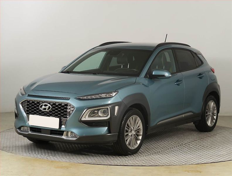 Hyundai Kona (2018) Style 1.0 T-GDI, Kůže - fotka 2 z 20