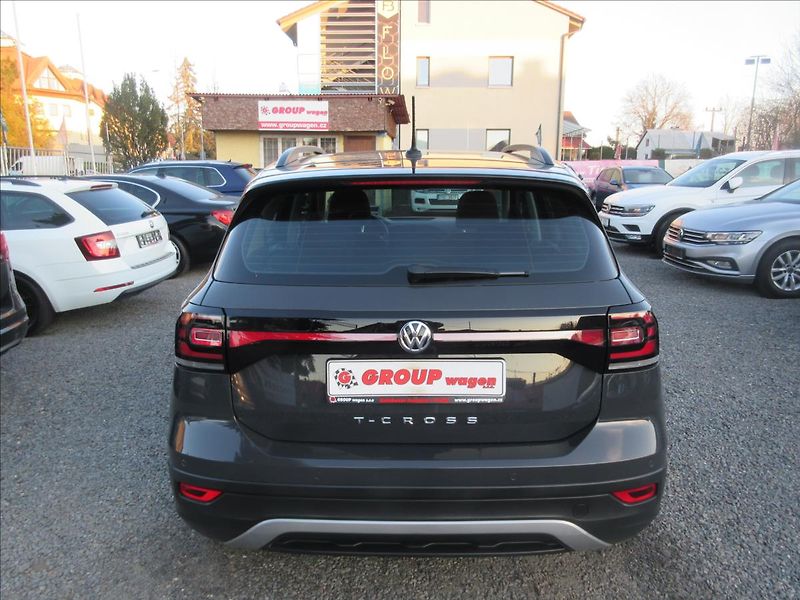 Volkswagen T-Cross 1,0 TSI Edice Life Top Stav - fotka 5 z 14