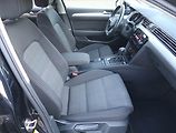 Volkswagen Passat (2022) Business 2.0 TDI, Automat - náhled 9
