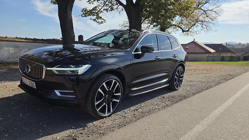 Volvo XC60 (2019) - fotka 14 z 18