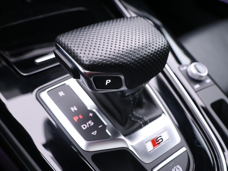 Audi S5 3,0 TDI 251kW S-line LED DPH - fotka 36 z 46