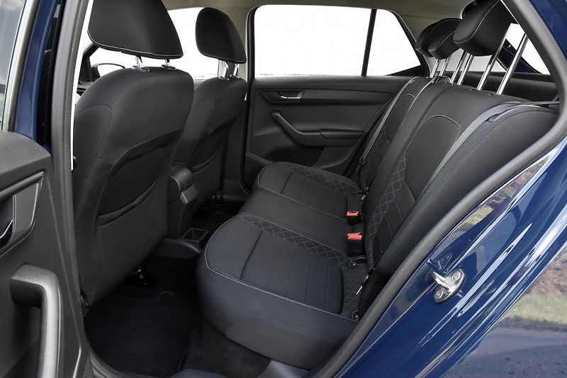 Škoda Fabia 1.0 TSi 6st 81 kW STYLE,DKLIMA - fotka 43 z 55