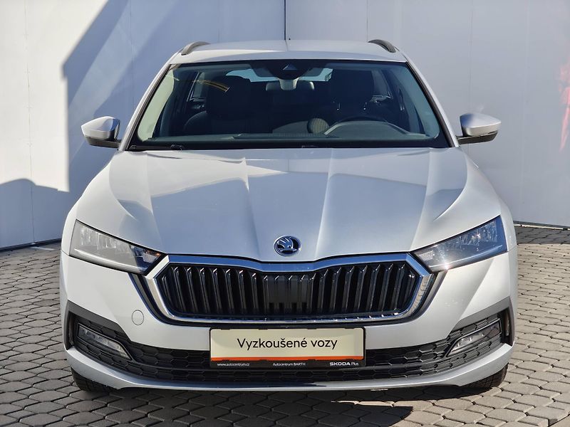 Škoda Octavia Ambition 6MP 2,0TDI - fotka 4 z 22