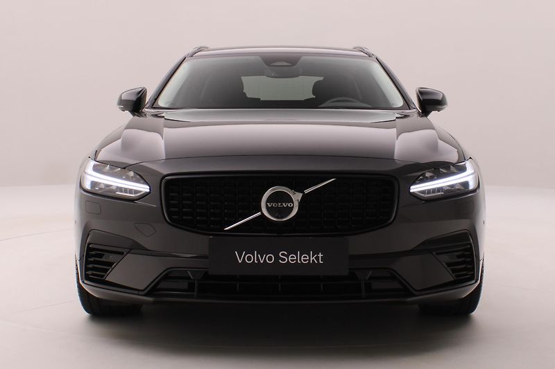 Volvo V90 T6 AWD PLUG-IN PLUS DARK TAŽNÉ - fotka 16 z 53