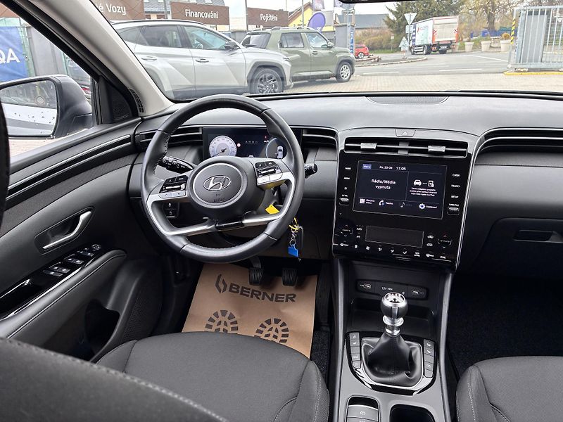 Hyundai Tucson 1.6CRD 85kW REZERVACE - fotka 16 z 31