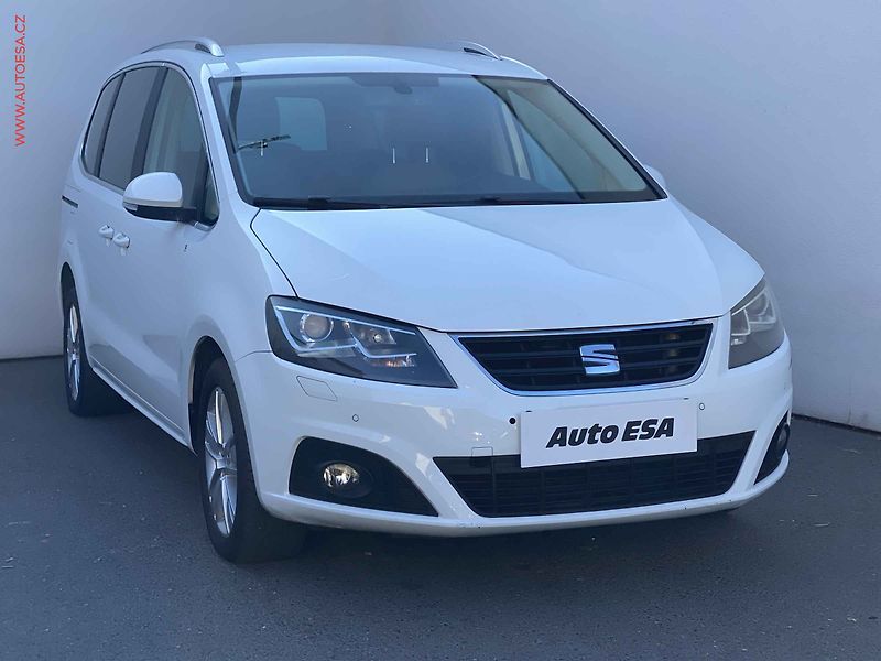 Seat Alhambra (2015) 2.0 TDi, Style, xenon - fotografie inzerátu