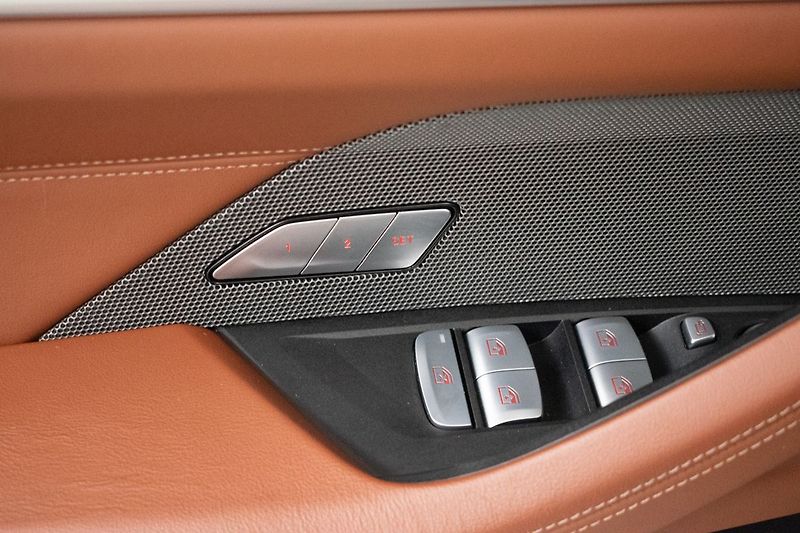 BMW Řada 4 420d xD ///M*ZÁRUKA*TAŽNÉ*ČR 1 - fotka 16 z 51