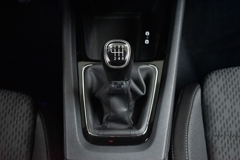 Škoda Octavia 1.5 TSI STYLE*TAŽNÉ*DPH*ČR 1.M - fotka 20 z 38