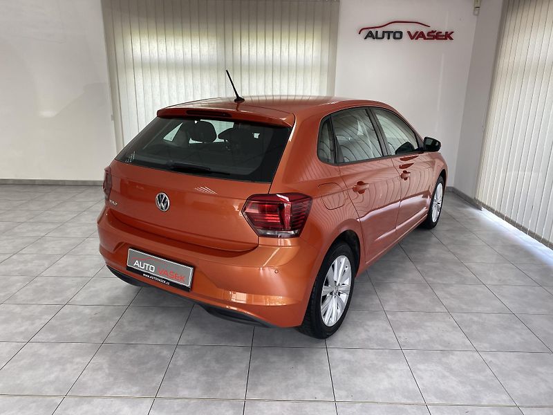 Volkswagen Polo 1.0 TSi ČR 1.MAJ. REZERVACE  - fotka 11 z 25
