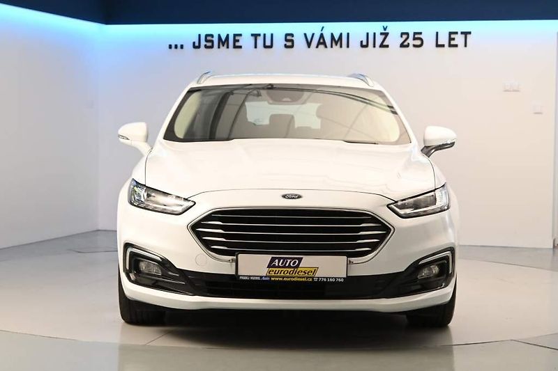 Ford Mondeo (2020) 2.0 LED SONY ACC TITANIUM ECOB - fotka 3 z 33
