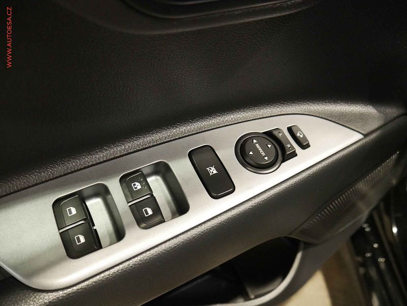 Kia Rio (2020) 1.0 TGDI, ČR, AC, temp - fotka 18 z 18