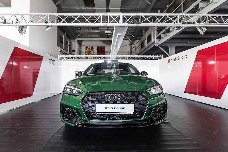 Audi RS 5 Coupé.