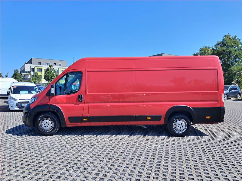 Peugeot Boxer (2021) 2.2 BlueHDi, Maxi, 14m3, 1.0t - fotka 3 z 17