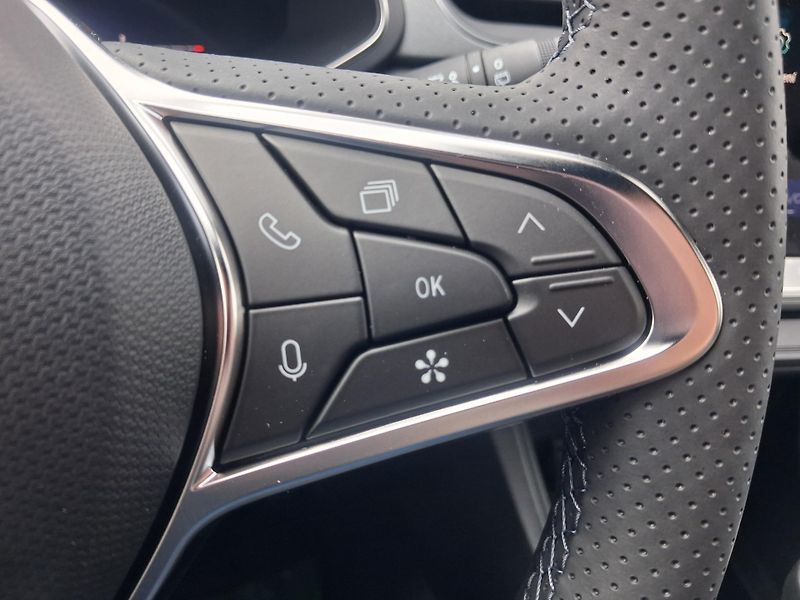 Renault Symbioz (2026) techno mild hybrid 140         - fotka 13 z 41