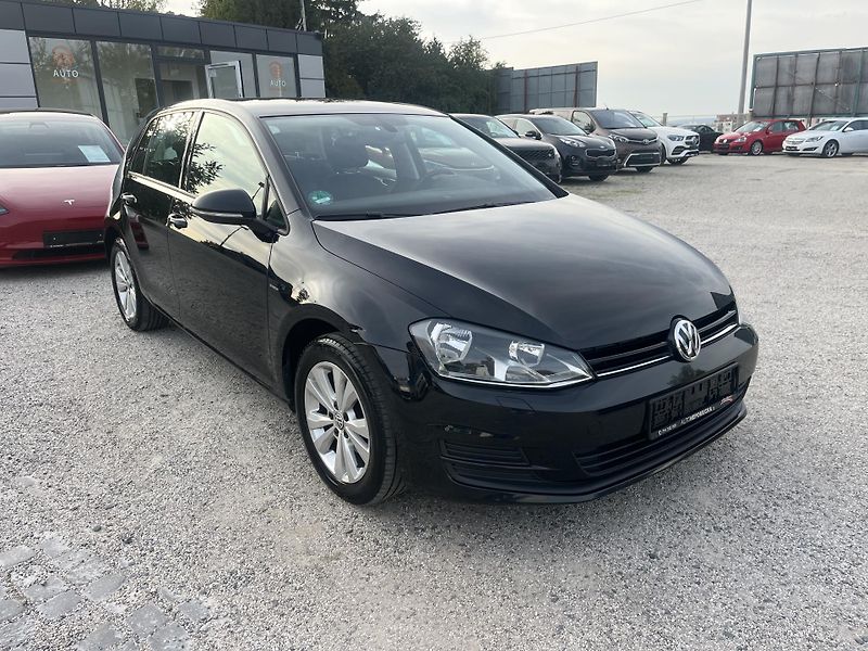 Volkswagen Golf (2015) 1.2 TSi 81KW 1.Majitel  - fotografie inzerátu