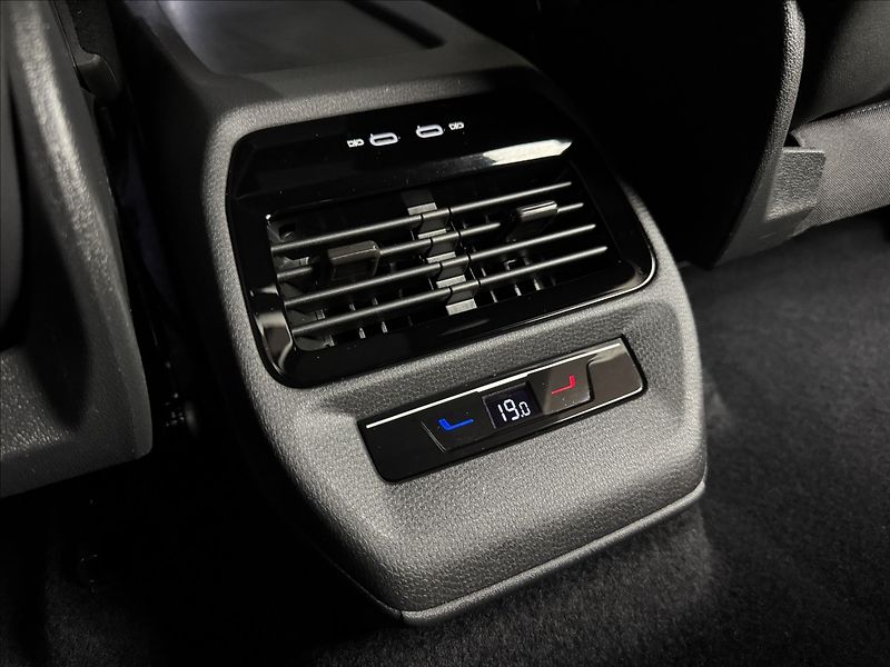 Volkswagen ID.4 Pro Performance Assist Tepelko - fotka 17 z 50