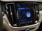 Volvo S60 B5 AWD DARK ULTIMATE REZERVACE - náhled 54