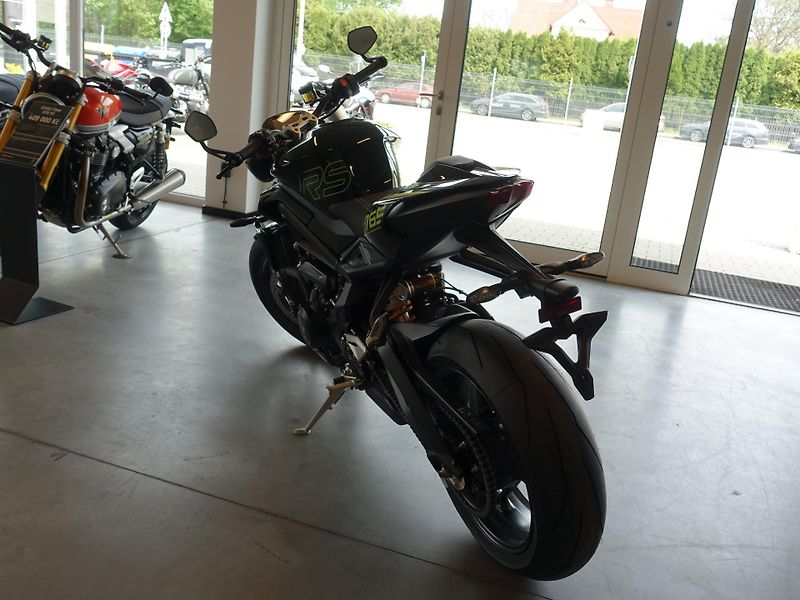 Triumph Street Triple 765 RS (2026) Akce - 30.000,- - fotka 5 z 9