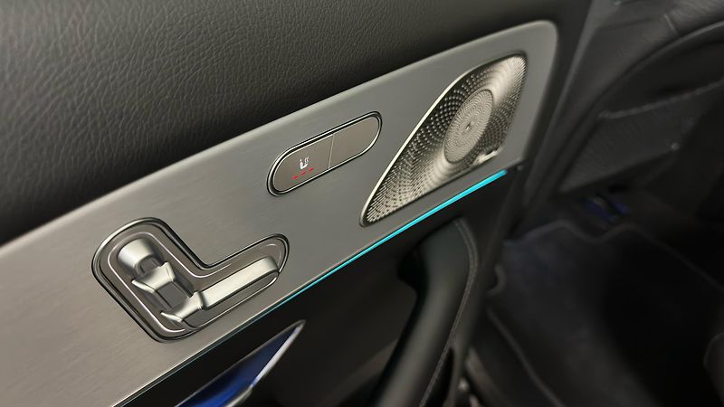 Mercedes-Benz GLS 450 d / 4 MATIC - fotka 29 z 69