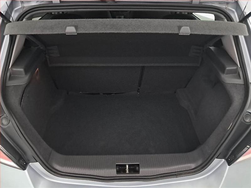 Opel Astra (2005) 1.6 16V, jezdí dobře - fotka 13 z 16