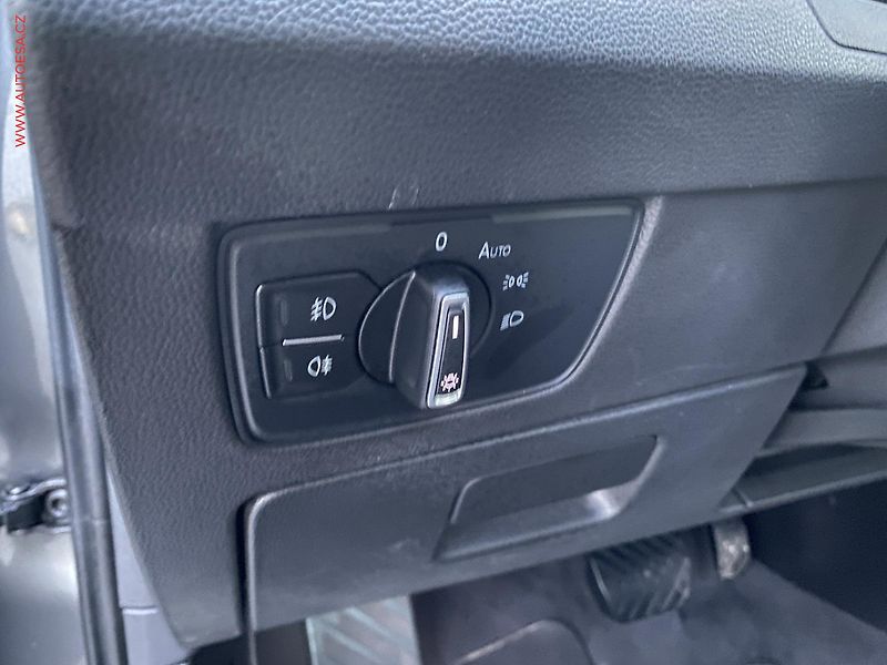 Volkswagen Passat (2017) 2.0 TDi, Comfortline, DSG - fotka 15 z 18