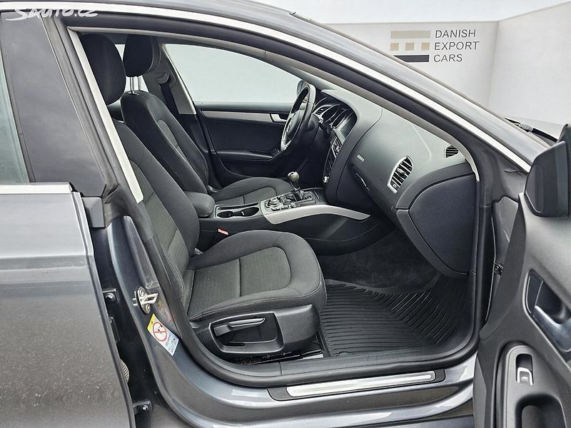 Audi A5 (2012) 3.0TDI 180kW QUATTRO SPORTBACK - fotka 31 z 33