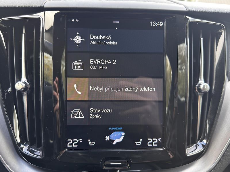 Volvo XC60 B5 AWD / ČR / 1. maj // výhřev - fotka 29 z 42