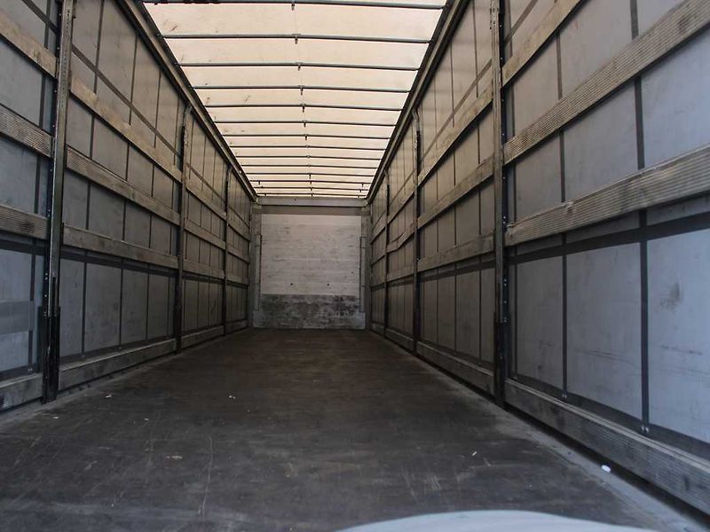 Schmitz Ostatní CARGOBULL SCB*S3T, ZVEDACÍ NÁP - fotka 9 z 17