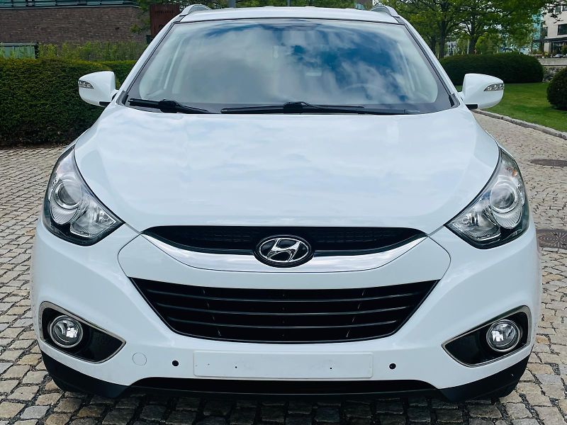 Hyundai ix35 2.0i 4x4 1MAJIITEL KAMER TAŽNÉ - fotka 6 z 46