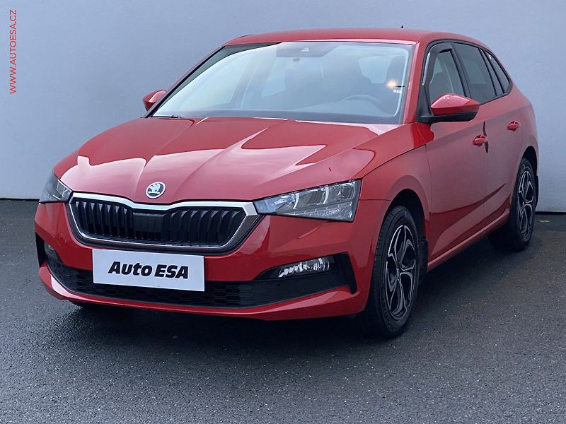 Škoda Scala (2019) 1.0TSi, ČR, Ambition, STK8/27 - fotka 3 z 17