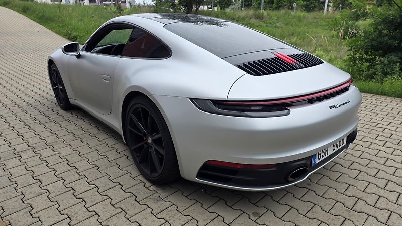 Porsche 911 (2022) S plný servis - fotka 7 z 18