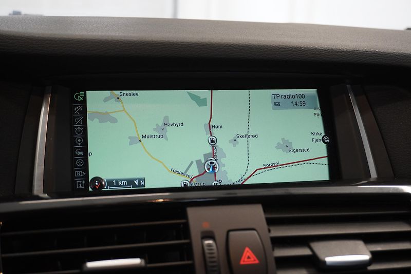 BMW X3 3.0d 230 kW XDRIVE AUTOMAT - fotka 18 z 32
