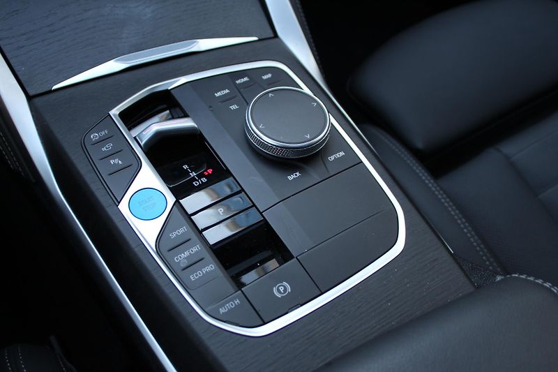 BMW i4 M50 - fotka 5 z 24