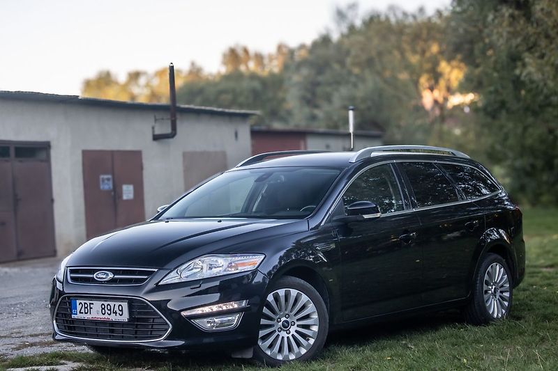 Ford Mondeo - fotografie inzerátu