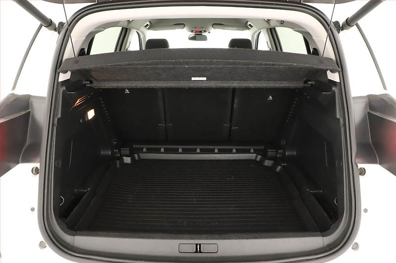 Citroën C5 Aircross (2019) BlueHDi 130, Automat, Kůže - fotka 11 z 21
