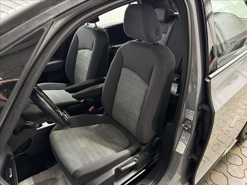 Volkswagen ID.3 150kW 1ST PRO PERFORMANCE - fotka 33 z 42