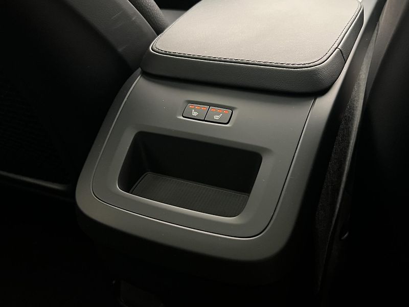 Volvo XC90 B5 AWD BRIGHT PLUS AUT 7 MÍST - fotka 22 z 49