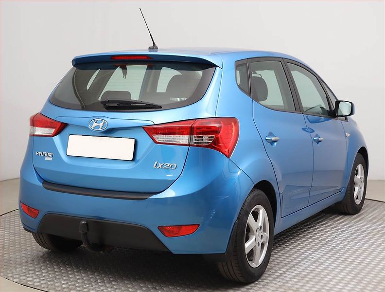 Hyundai ix20 (2017) 1.6 CVVT, ČR,1.maj - fotka 5 z 18