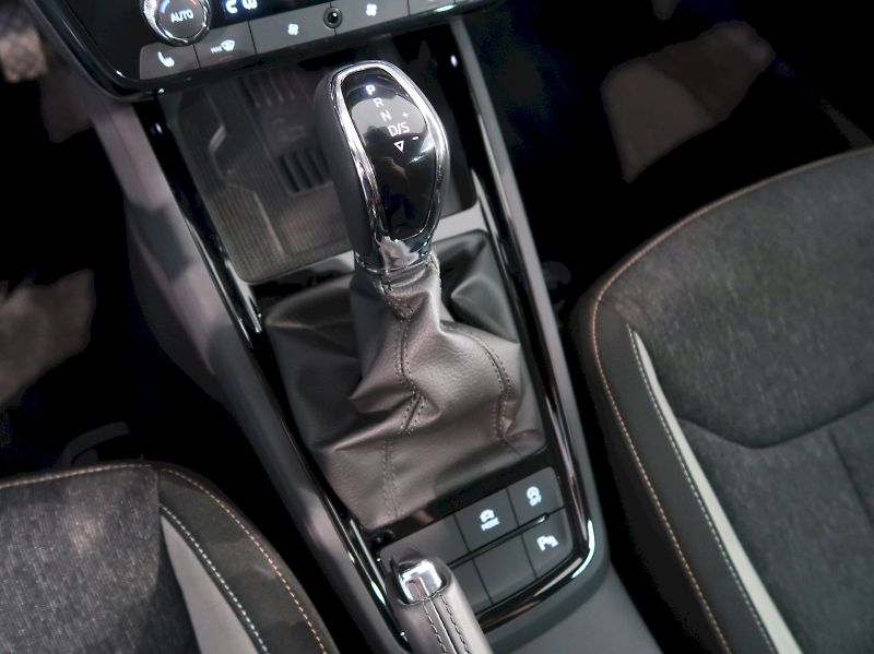 Škoda Scala (2025) TOP SELECTION 1.0TSI 85KW DSG - fotka 30 z 37