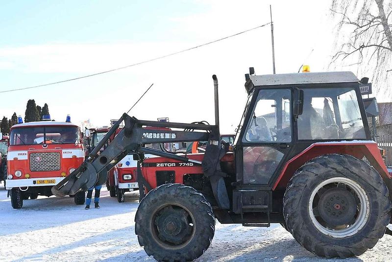 Přehlídka traktorů v Chmelišti. Foto: Richard Karban