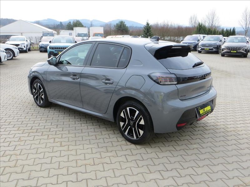 Peugeot 208 1,2 74kW e-DCS6 ALLURE ČR - fotka 5 z 24