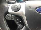 Ford Kuga (2015) 1,5 110kW 1.majitel pěkný stav - náhled 35